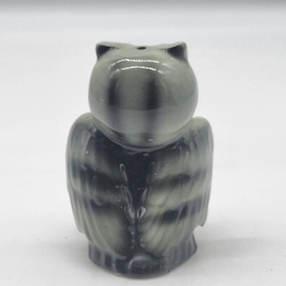 Vintage Enesco Japan MCM Owl Salt Pepper Shakers Gray Black Rhinestone Eyes